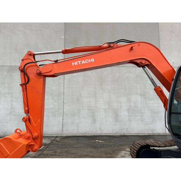 2016 Hitachi ZX70-48965636