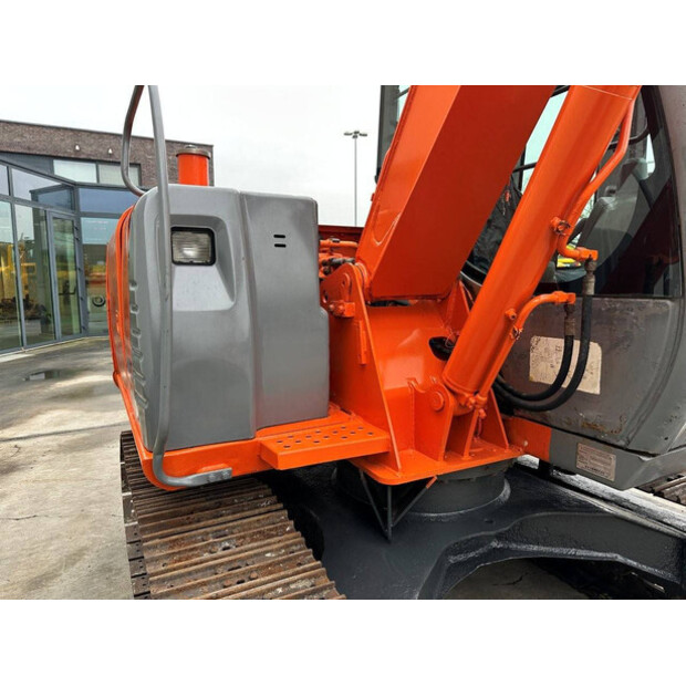 2016 Hitachi ZX70-48965638