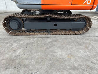 2016-hitachi-zx70-1483799-48965642