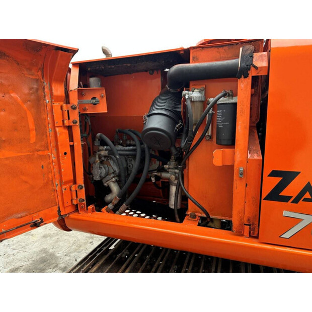 2016 Hitachi ZX70-48965653