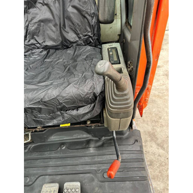 2016 Hitachi ZX70-48965661