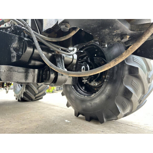 2004 CASE IH Magnum 285 4WD-48965714