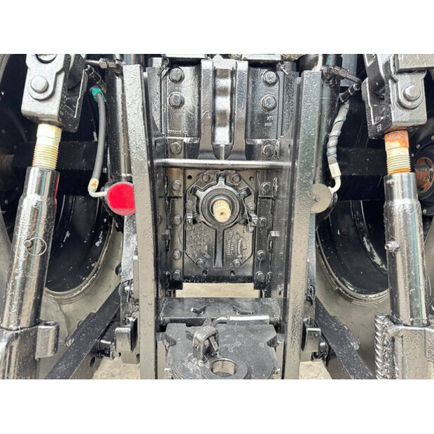 2004 CASE IH Magnum 285 4WD-48965718