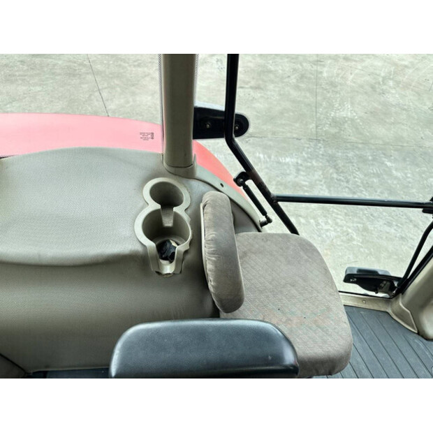 2004 CASE IH Magnum 285 4WD-48965748