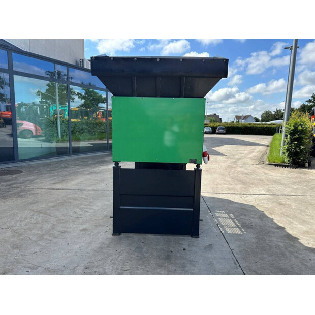 2025 terratop GF480-48966270