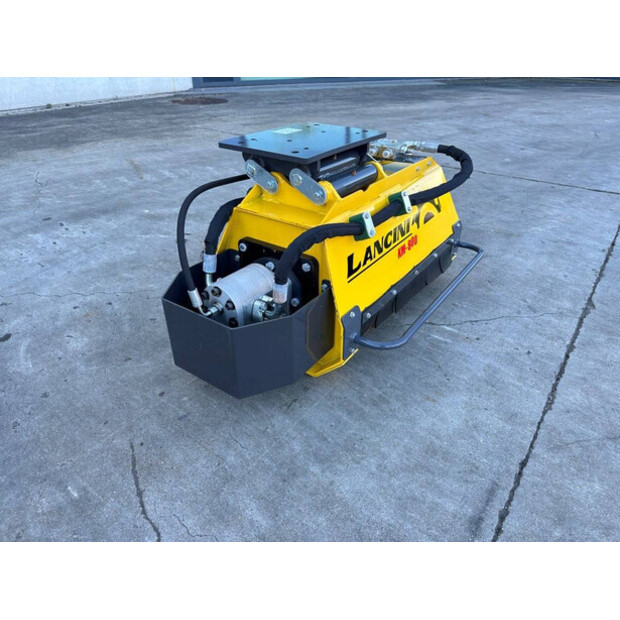 2025 Lancini KM-800-48966325