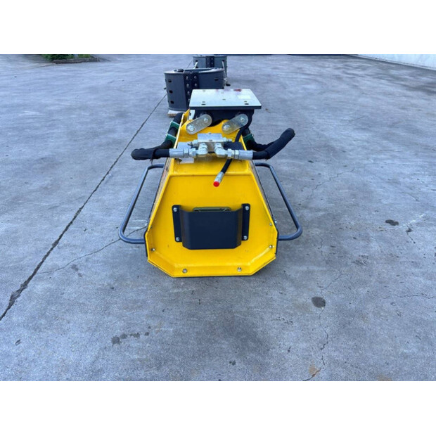 2025 Lancini KM-800-48966330