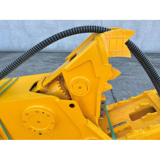 2026 Caterpillar 320-48966375