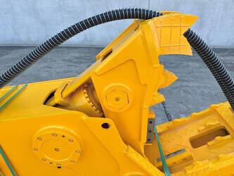 2026-caterpillar-320-1483823-48966375