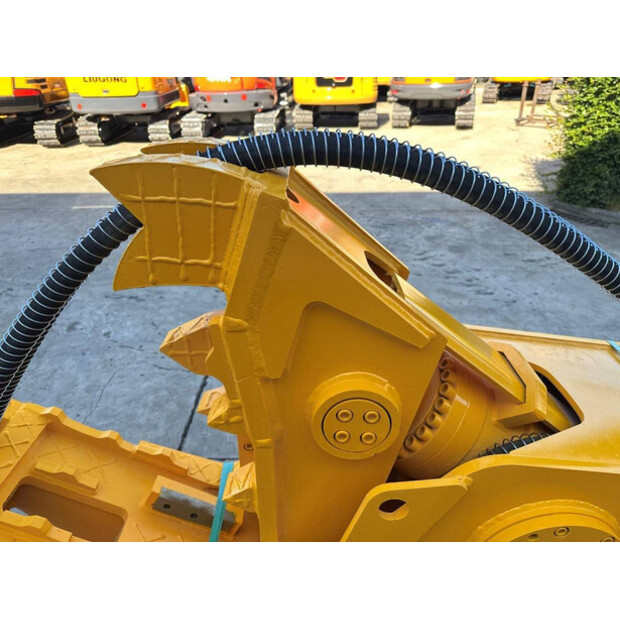 2026 Caterpillar 320-48966376