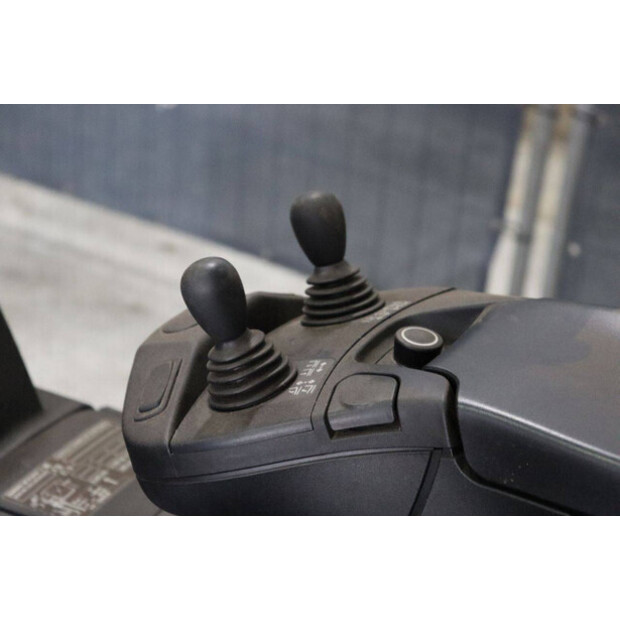 2018 Linde E25FCFC-01/600-48966603