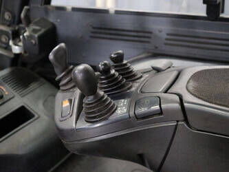 2021-linde-e40h-01-600-1483835-48966720