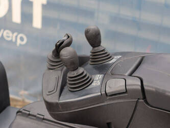 linde-e16-evo-1483849-48967167