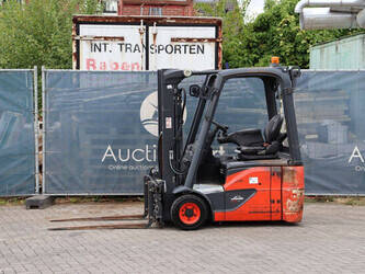 Image for FORKLIFTS 2020 Linde E15-02