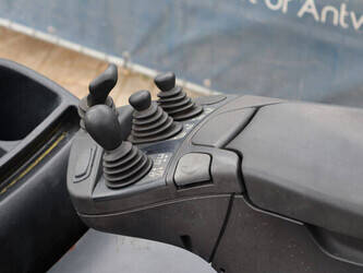 2020-linde-e15-02-1483853-48967287