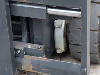 2020-fenwick-linde-e15-02-48967313