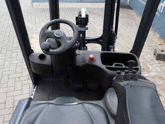 2020-fenwick-linde-e15-02-48967319