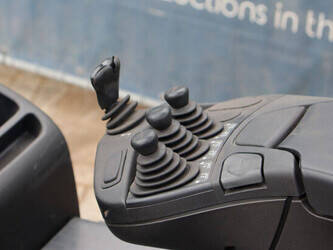 2020-fenwick-linde-e15-02-48967325