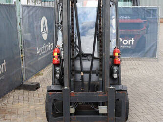 2019-linde-e35l-01-48967440