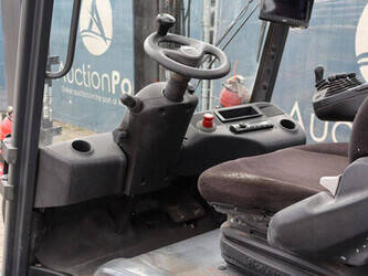 2019-linde-e35l-01-48967462