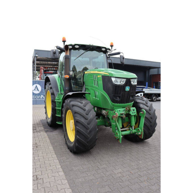 2012 JOHN DEERE 6190R-48967479