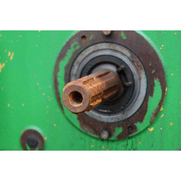 2012 JOHN DEERE 6190R-48967503