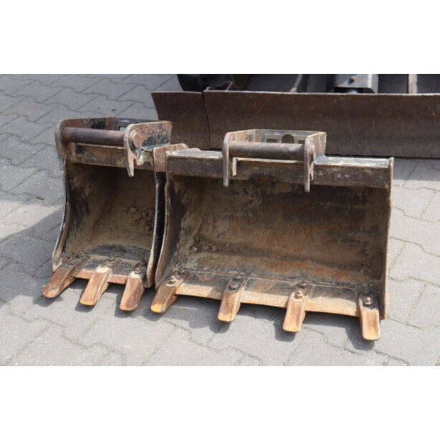 2018 BOBCAT E19-48967963