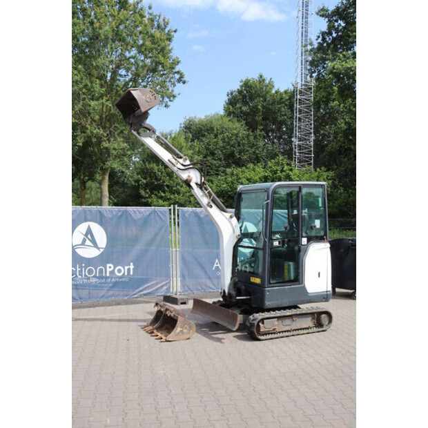 2018 BOBCAT E19-48967982