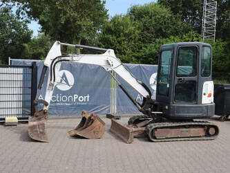 Image for EXCAVATORS 2018 BOBCAT E32