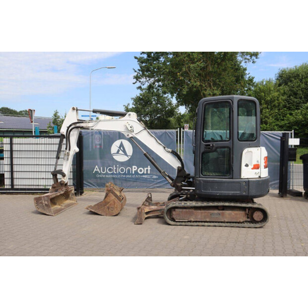 2018 BOBCAT E32-48967986