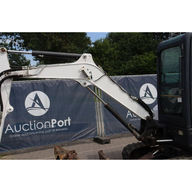 2018 BOBCAT E32-48967996