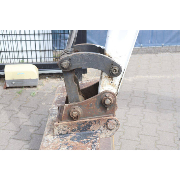 2018 BOBCAT E32-48967998