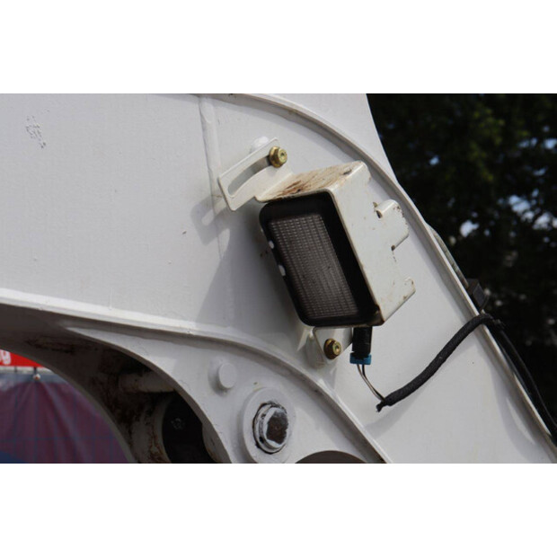 2018 BOBCAT E32-48968000