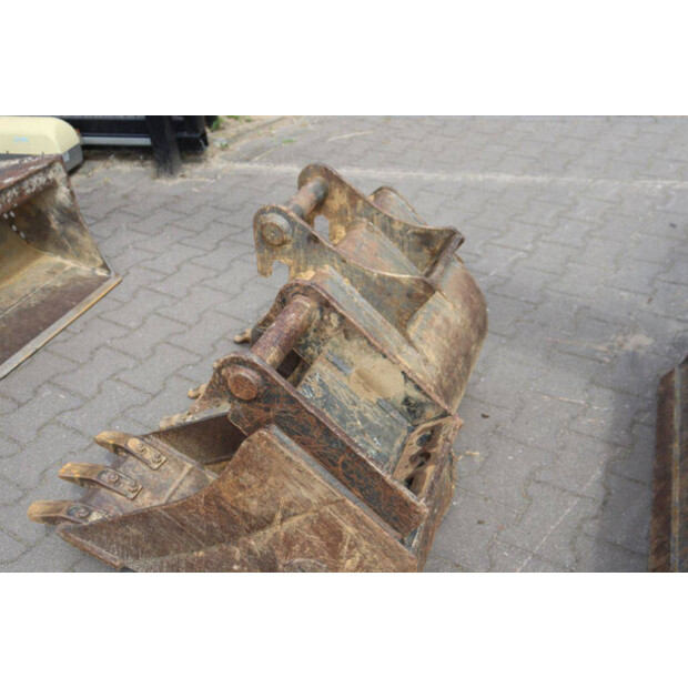 2018 BOBCAT E32-48968003
