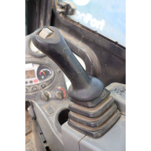 2018 BOBCAT E32-48968016