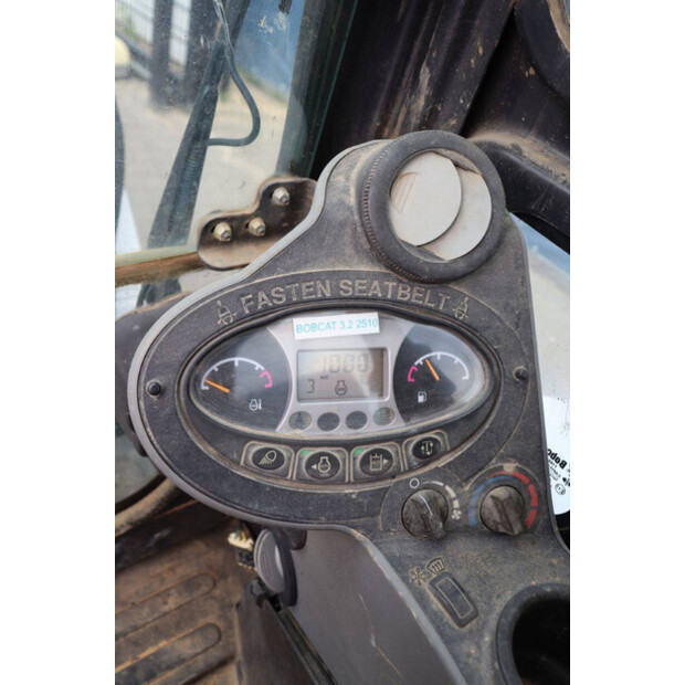 2018 BOBCAT E32-48968021