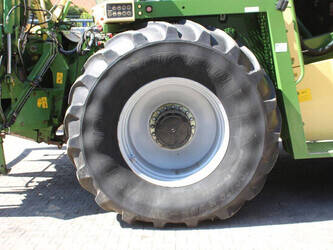 2012-krone-big-x-700-1483872-48968039