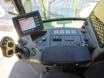 2012-krone-big-x-700-1483872-48968066