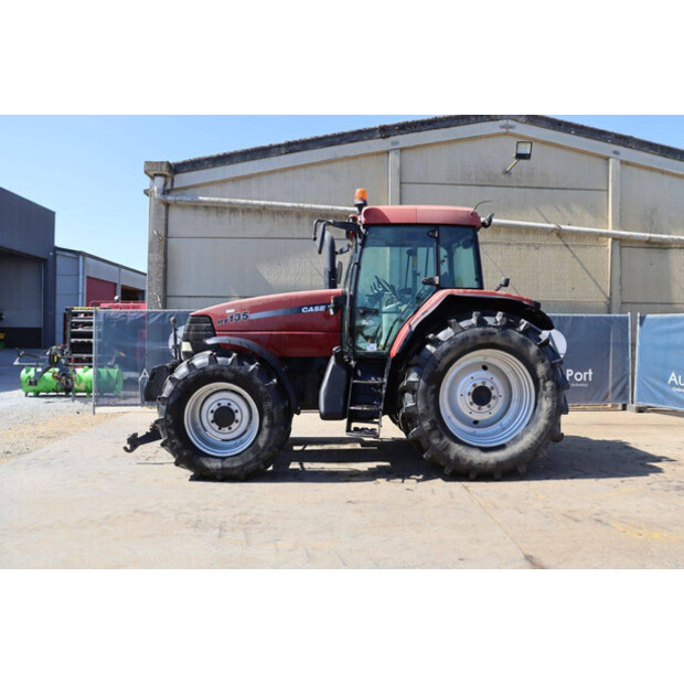 2002 CASE IH MX135-48968165