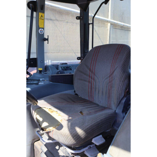 2002 CASE IH MX135-48968188