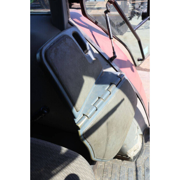 2002 CASE IH MX135-48968203