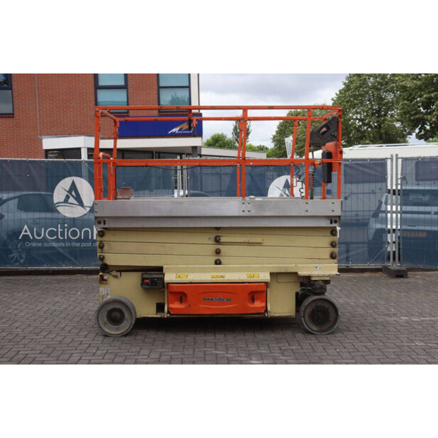 2011 JLG 3246 ES-48968212
