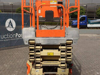 2011-jlg-3246-es-1483876-48968218