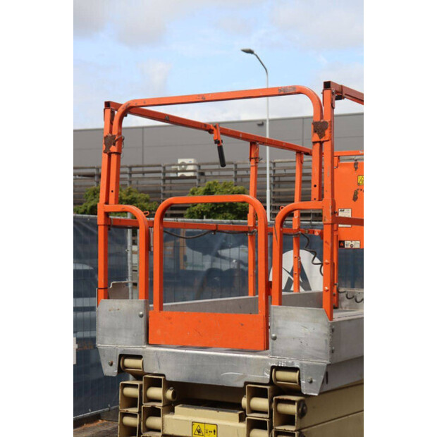 2011 JLG 3246 ES-48968220