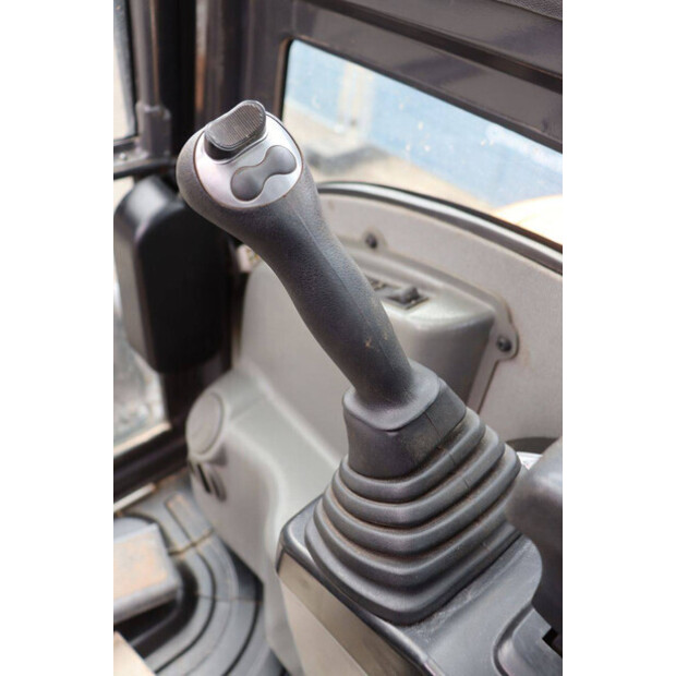 2022 كاس CX26C-48968322