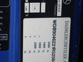 2003-mercedes-benz-904-6-1483885-48968487