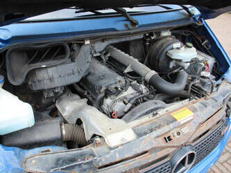 2003-mercedes-benz-904-6-1483885-48968509