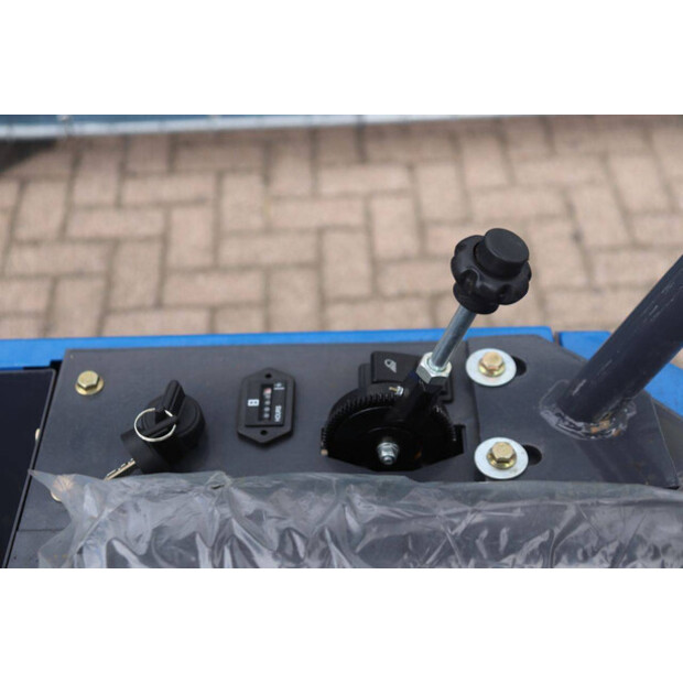 2026 Icedigger 14PX-48968557