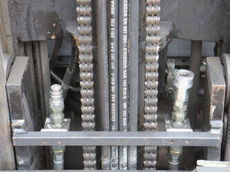 2009-toyota-7fbmf25-1483888-48968578