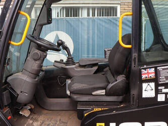 2021-jcb-30-19e-1483901-48968985